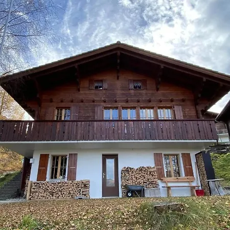 Specht, Gemuetliche Bergferien Auf Der Axalp